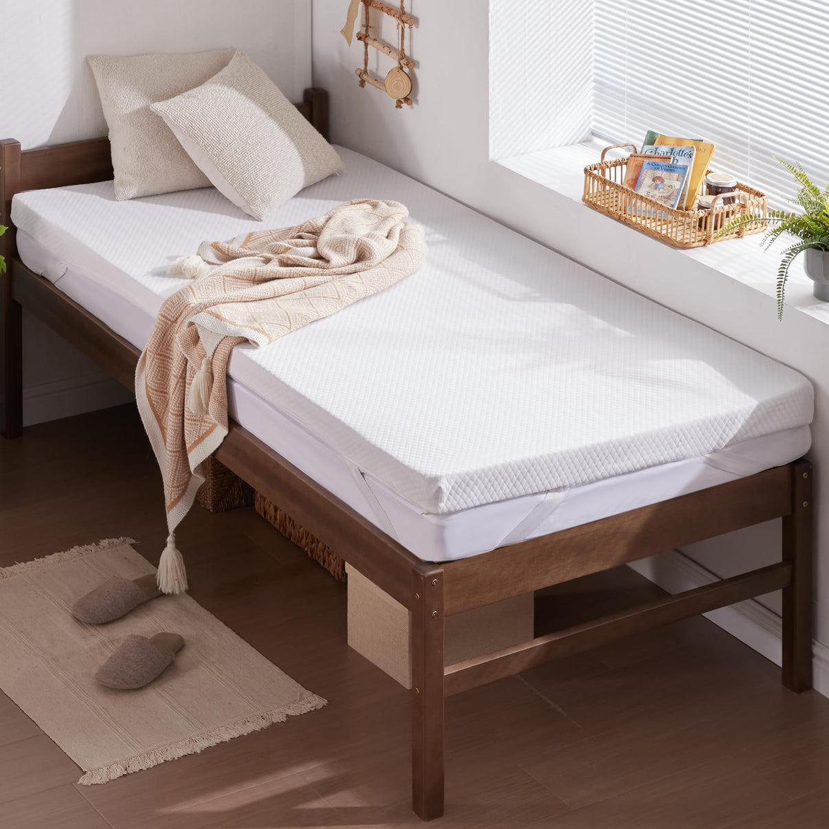 SINWEEK 3 Inch Gel Memory Foam Mattress Topper Full Size, Ventilated High Density Pad for Back Pain, Bed Topper with Removable Soft Cover, CertiPUR-US Certified