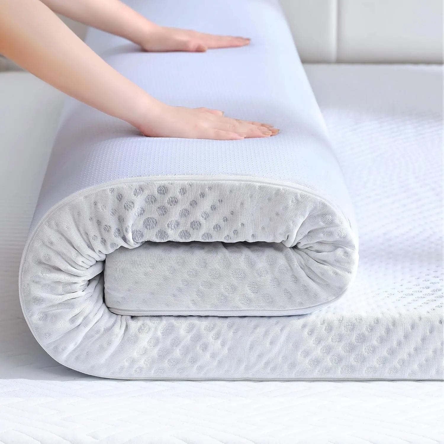 SINWEEK 3 Inch Medium to Firm Cooling Memory Foam Mattress Topper - sinweek.com